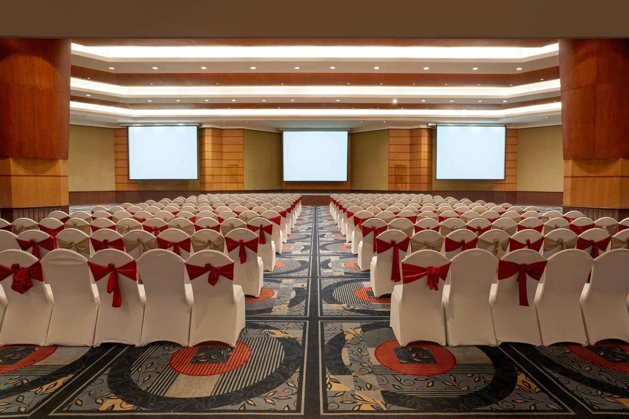 Hyderabad Marriott Hotel&Convention Centre Esterno foto