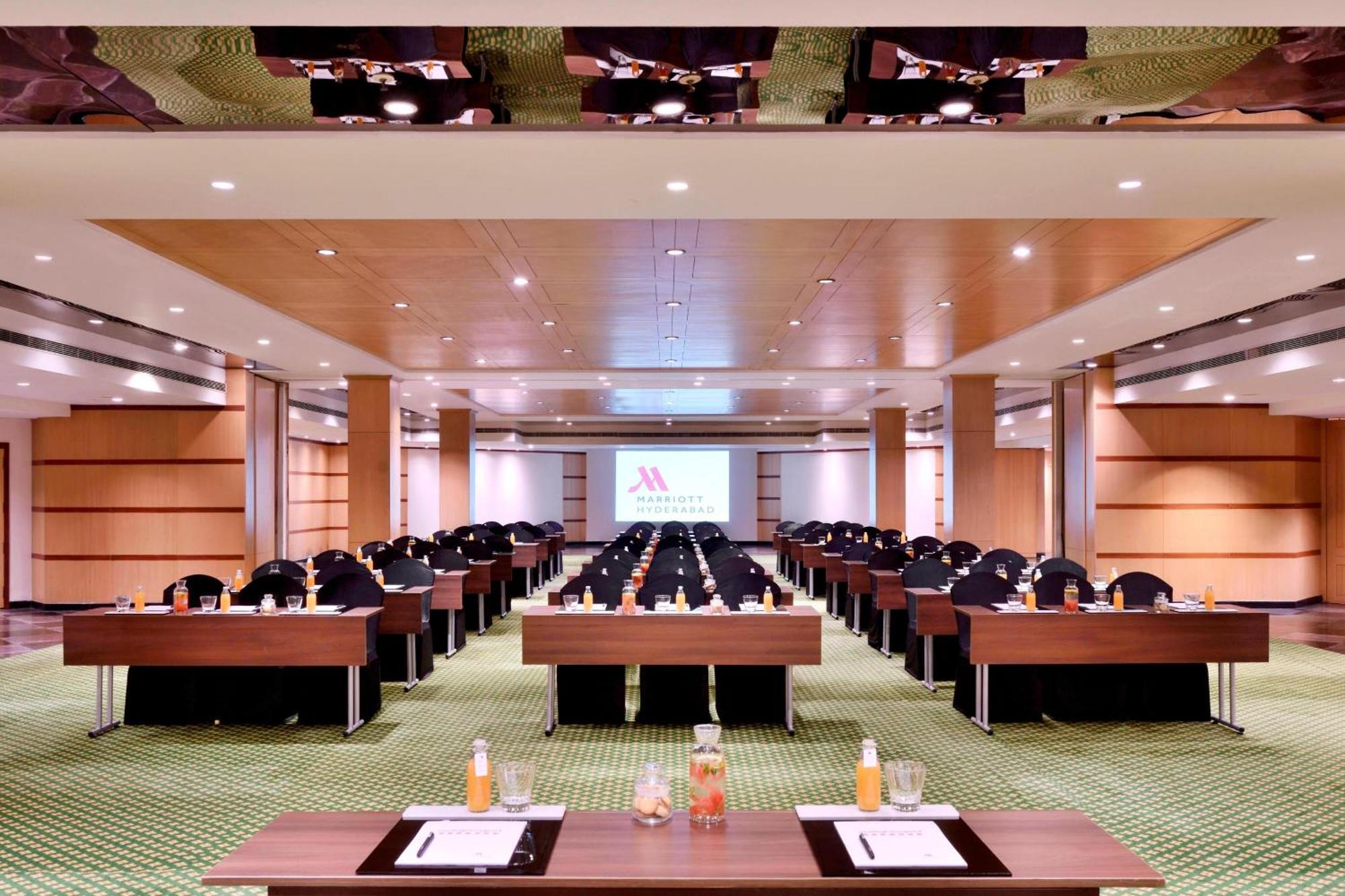 Hyderabad Marriott Hotel&Convention Centre Esterno foto
